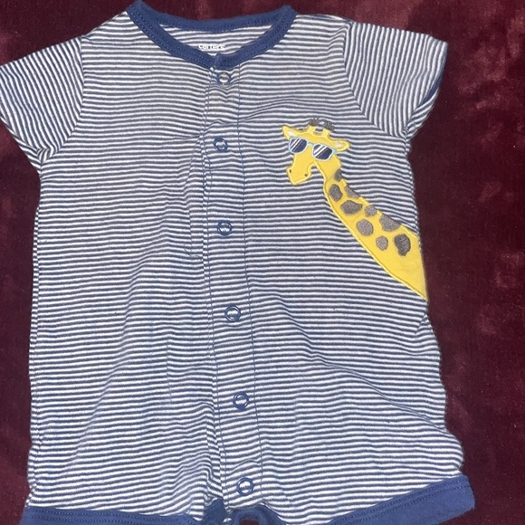 Carter’s onesies 3M - Picture 3 of 3